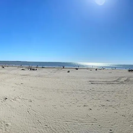 Tatil Evi Romeo , 250m De La